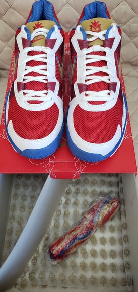 Hard to FIND never WORN COLLECTABLE MANNY PACQUIAO - Picture 7 of 10